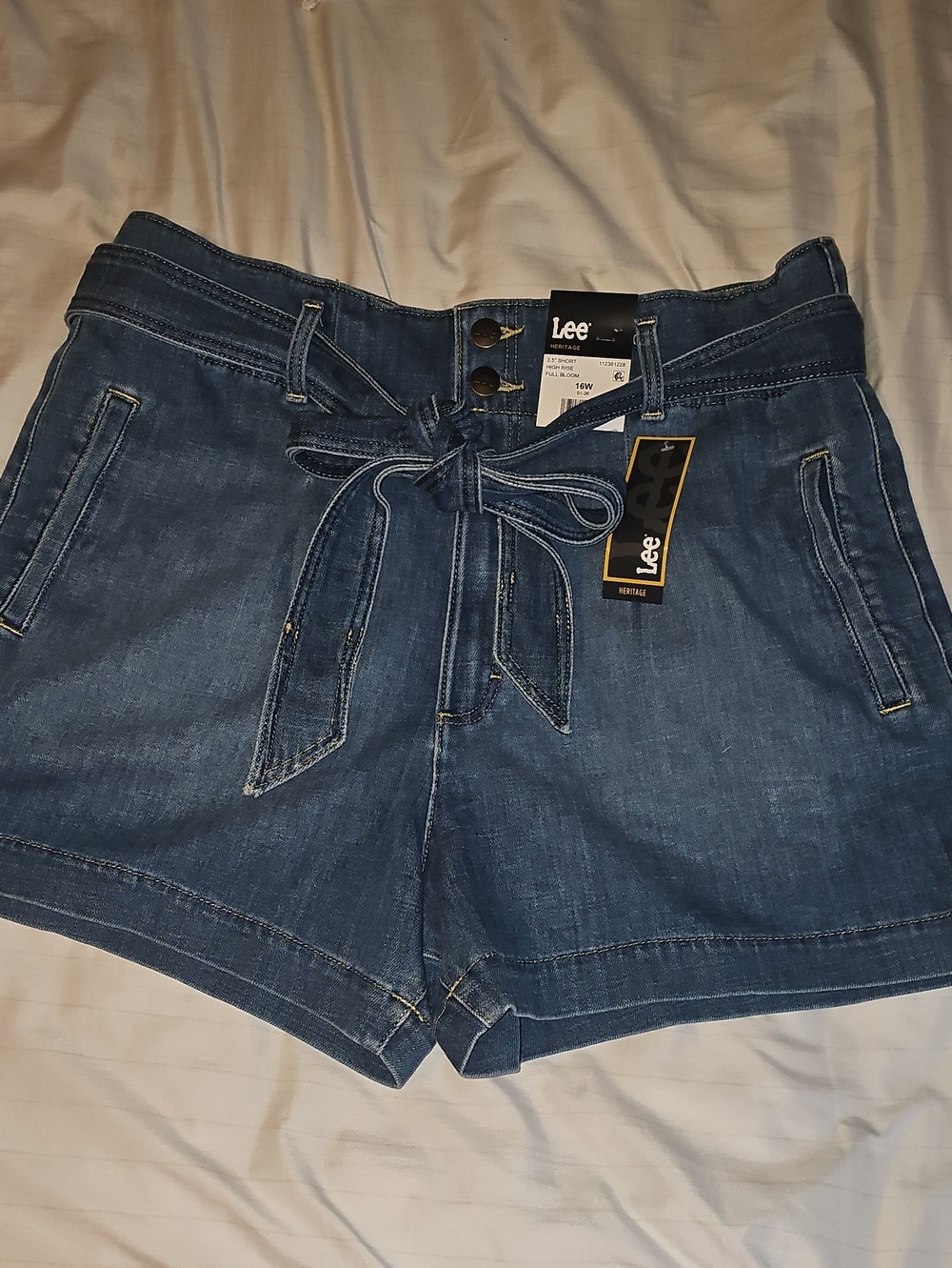 Womens Shorts Size 16W